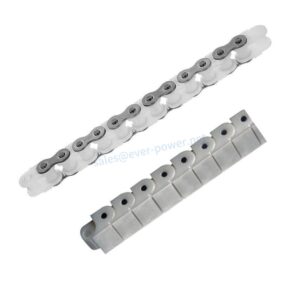 Plastic roller chain