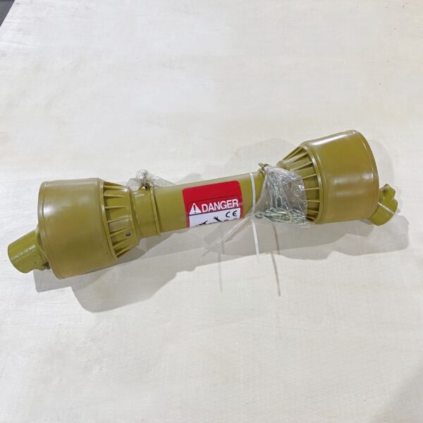 PTO shaft Agricultural machinery T2 600 1 3/8 '' Z6 triangular tube shaft