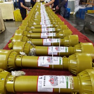 Yellow Straight Safety Shield Tractor Attachments and Implements 05B 800mm PTO Shaft Spline Yoke Z6